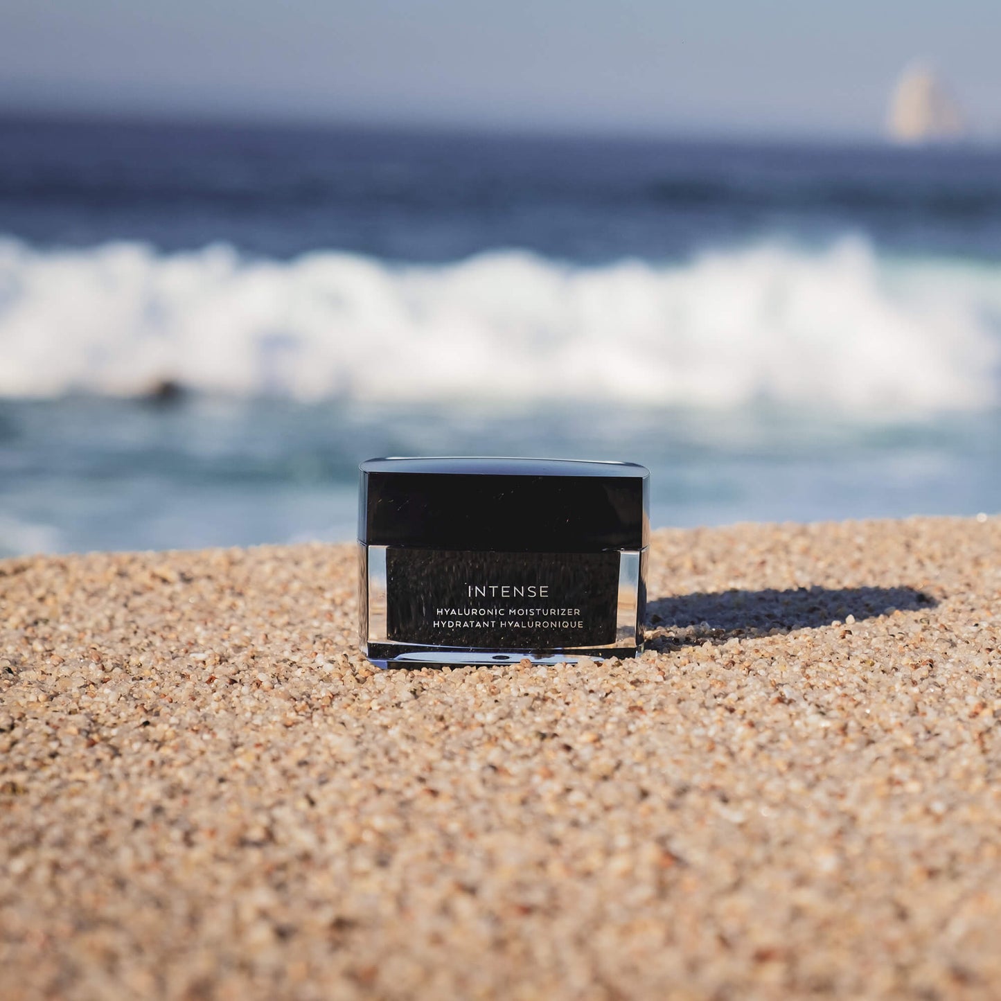 Hyaluronic Moisturizer – Hydrating & Plumping – Revitalizes Skin for a Youthful Glow